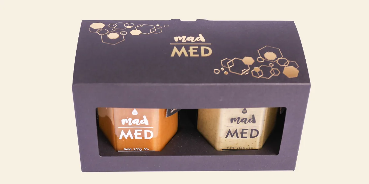Korporativna poklon kutija sa teglama meda